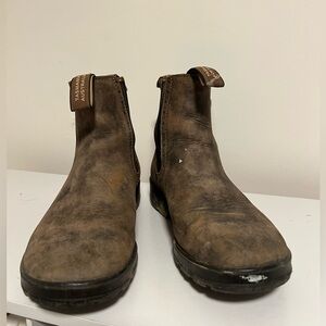 Women’s Blundstones